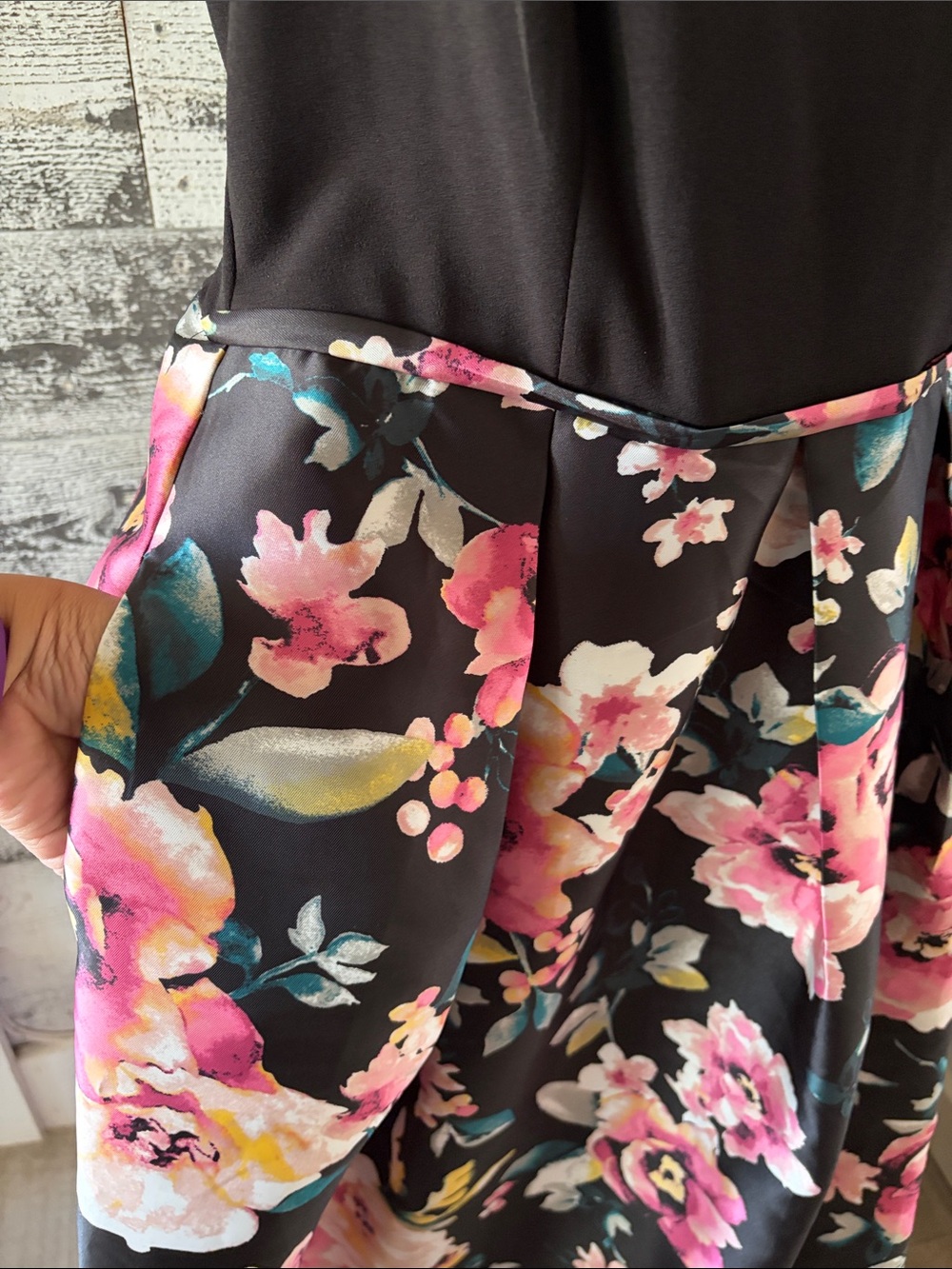 NWT Sangria Black Floral Dress with Pink Blooms - Picture 5 of 9